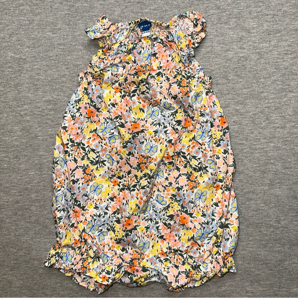 Old Navy Baby Girls Floral One Piece Bubble Romper with Ruffles 18-24 Months
